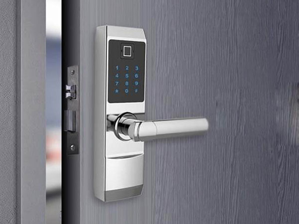 开平24小时上门开锁公司