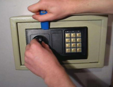 开平24小时上门开锁公司