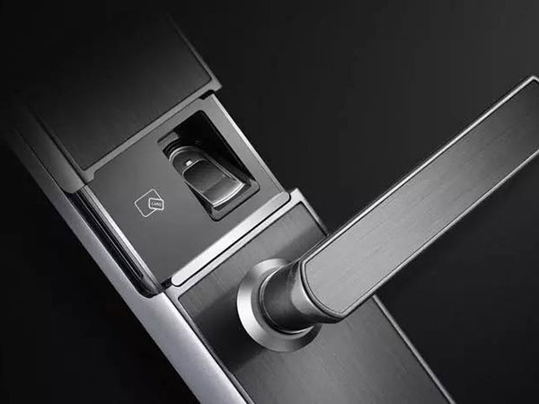 开平24小时上门开锁公司